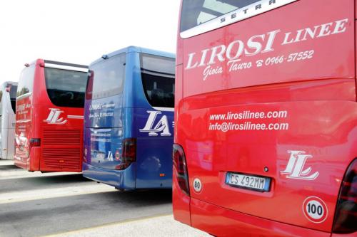Lirosi Autoservizi La flotta  